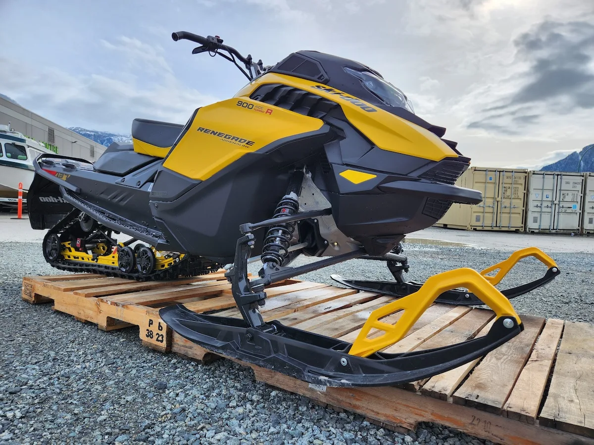 Ski Doo Renegade Adrenaline 900 ACE Turbo R First Kanata Motorsports